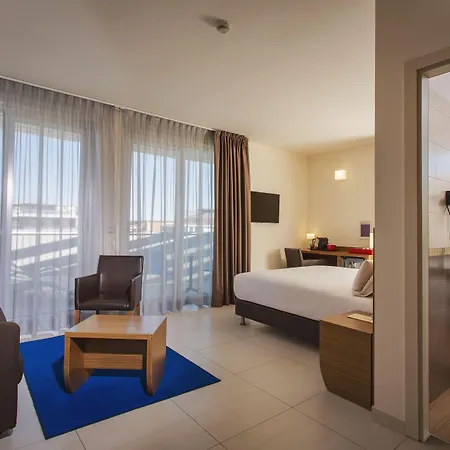 Aqua Hotel
