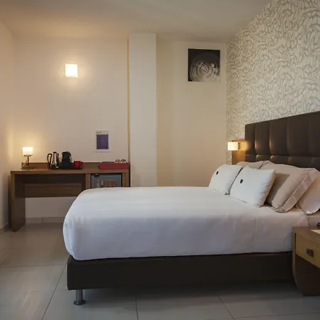 Otel Aqua