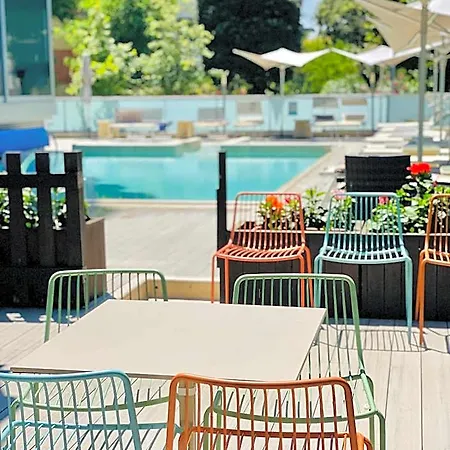Otel Aqua 4*