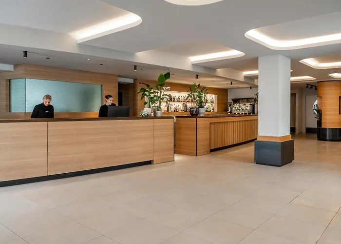 Hotell Aqua 4*