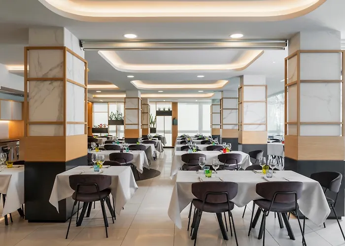 Aqua Hotell 4*