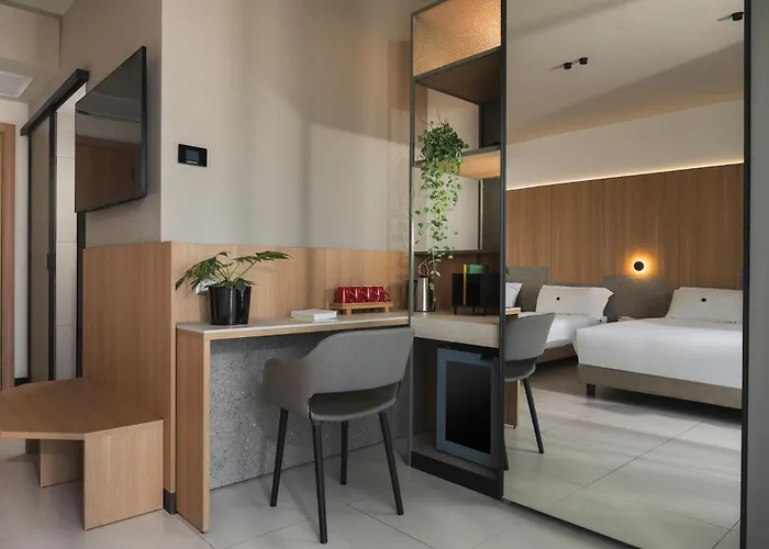 Aqua Hotel