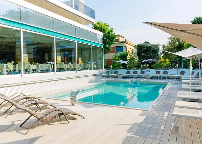 Aqua 4*