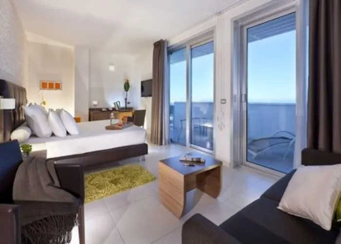 Otel Aqua Rimini
