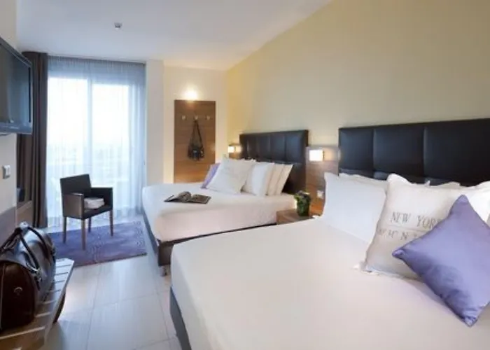Otel Aqua